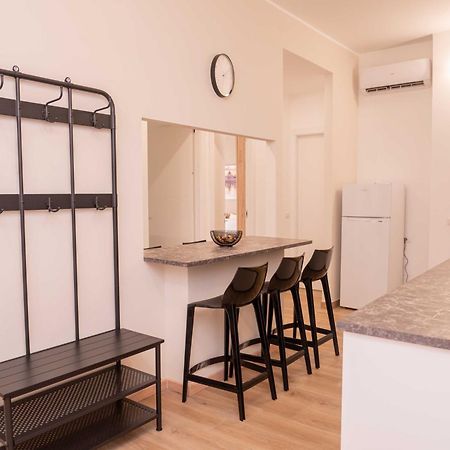 Apartamento Antonella Roma Exterior foto